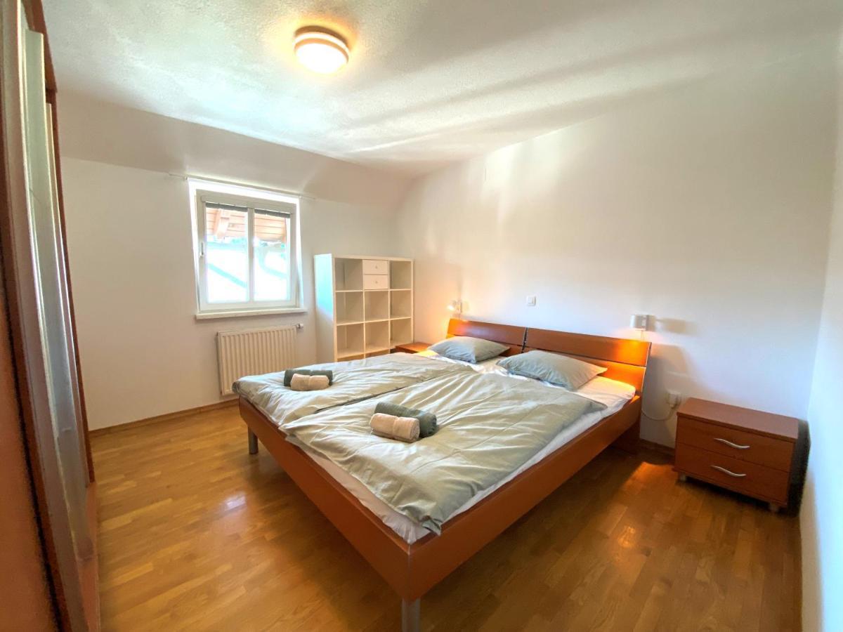 Apartment Above Lake Μπλεντ Εξωτερικό φωτογραφία